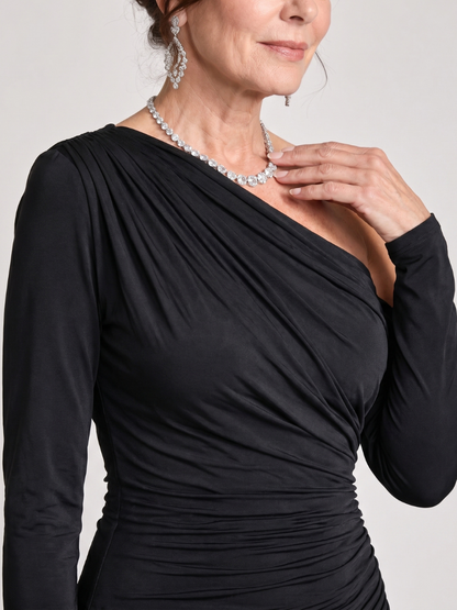 Verena | Maxikleid mit One-Shoulder-Ausschnitt