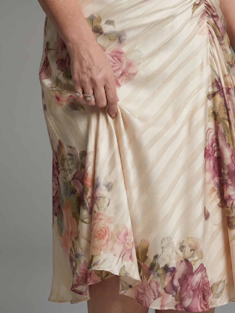Wilhelmine-Luise | Midikleid mit Blütendruck auf Satin