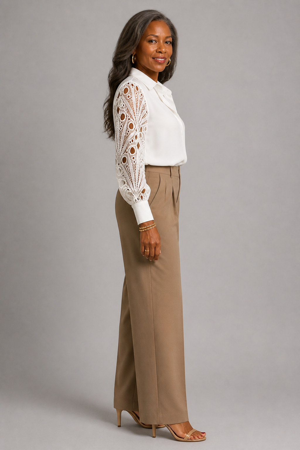 Beate | Bluse mit Häkelärmeln