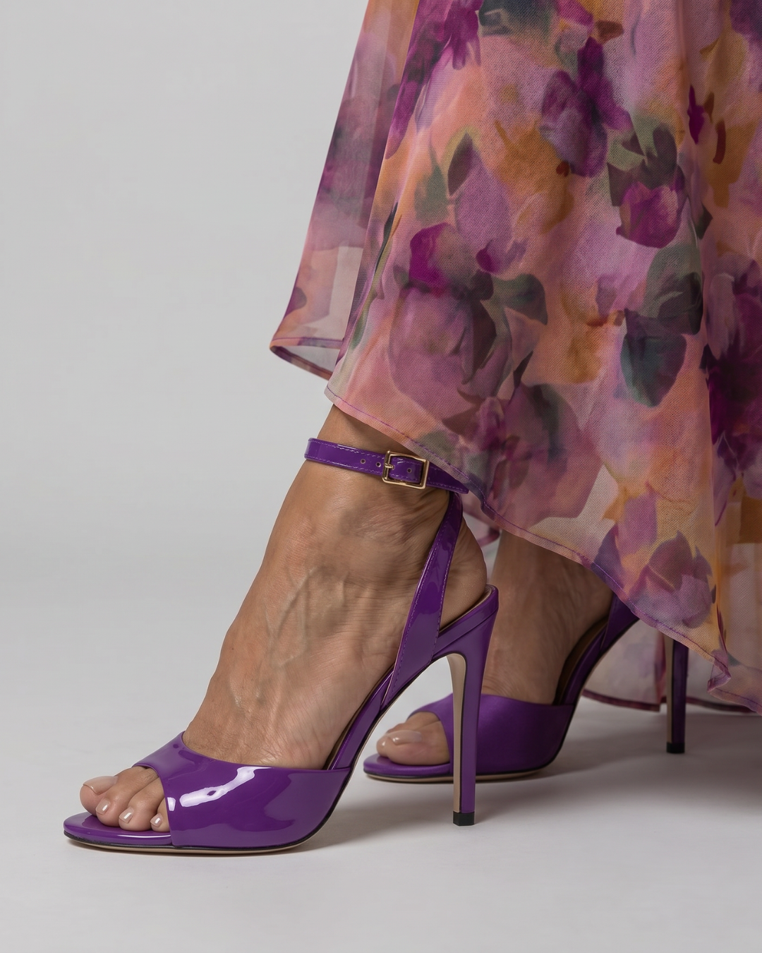 Viola | Lack-Sandalette in Lila