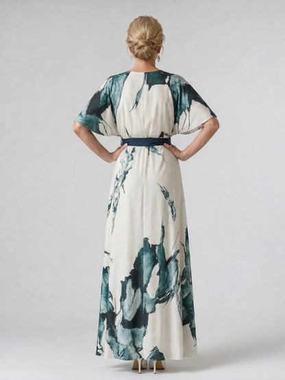 Klaudia | Maxikleid mit Blattdruck und Bindegürtel