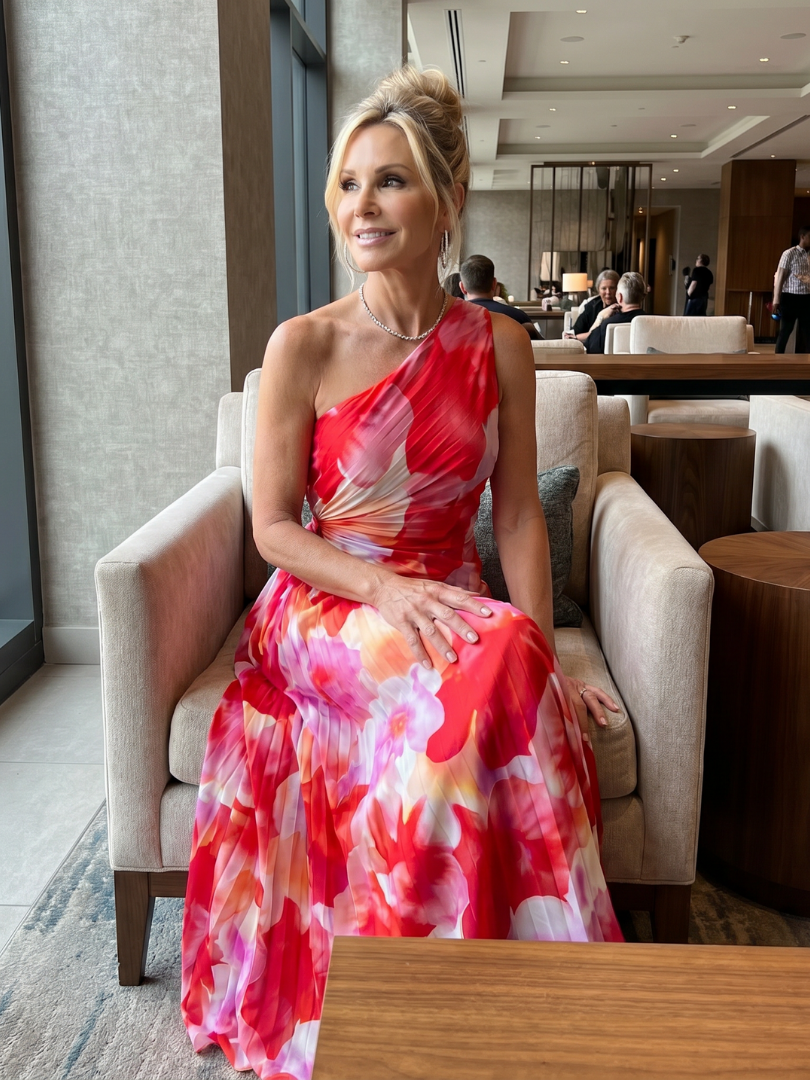 Klementine | Maxikleid mit One-Shoulder in Koralle