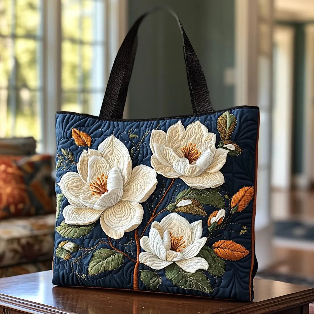 Felicitas | Gesteppte Tragetasche mit Motiv Zarte Magnolie