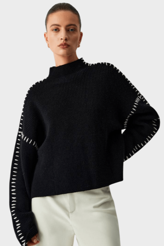 Alma | Schwarzer Pullover mit Kontrastnähten