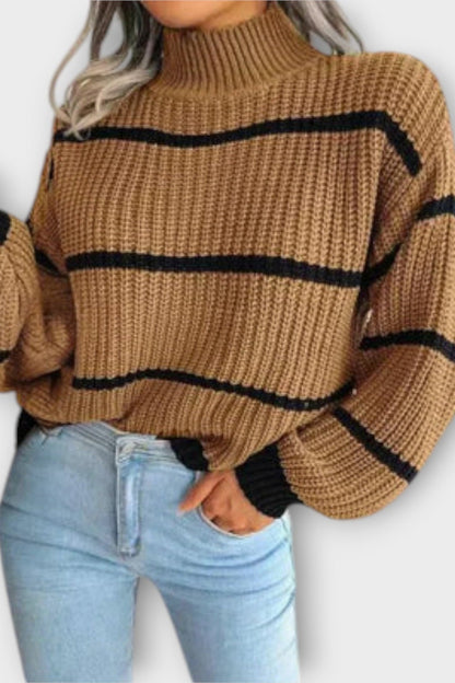 Alma | Olivgrüner gestreifter Strickpullover