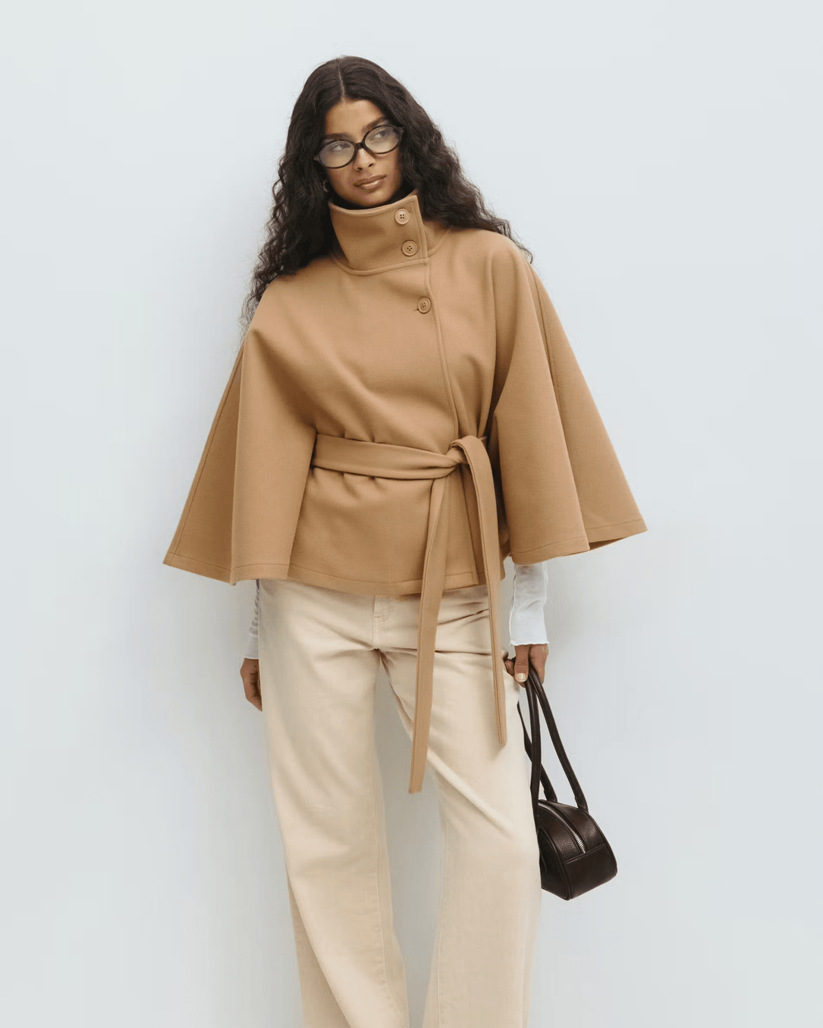 Amelia | Camelfarbener Cape-Mantel mit Gürtel
