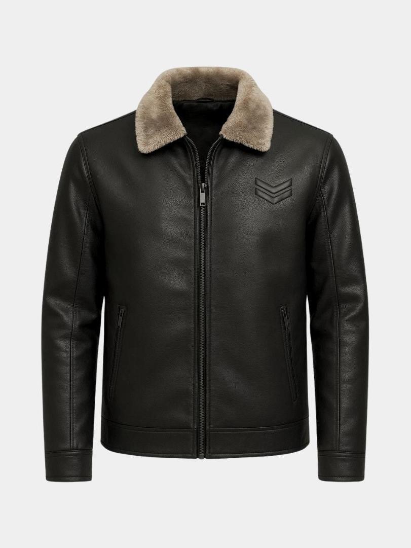 August | Schwarze Jacke mit Teddykragen