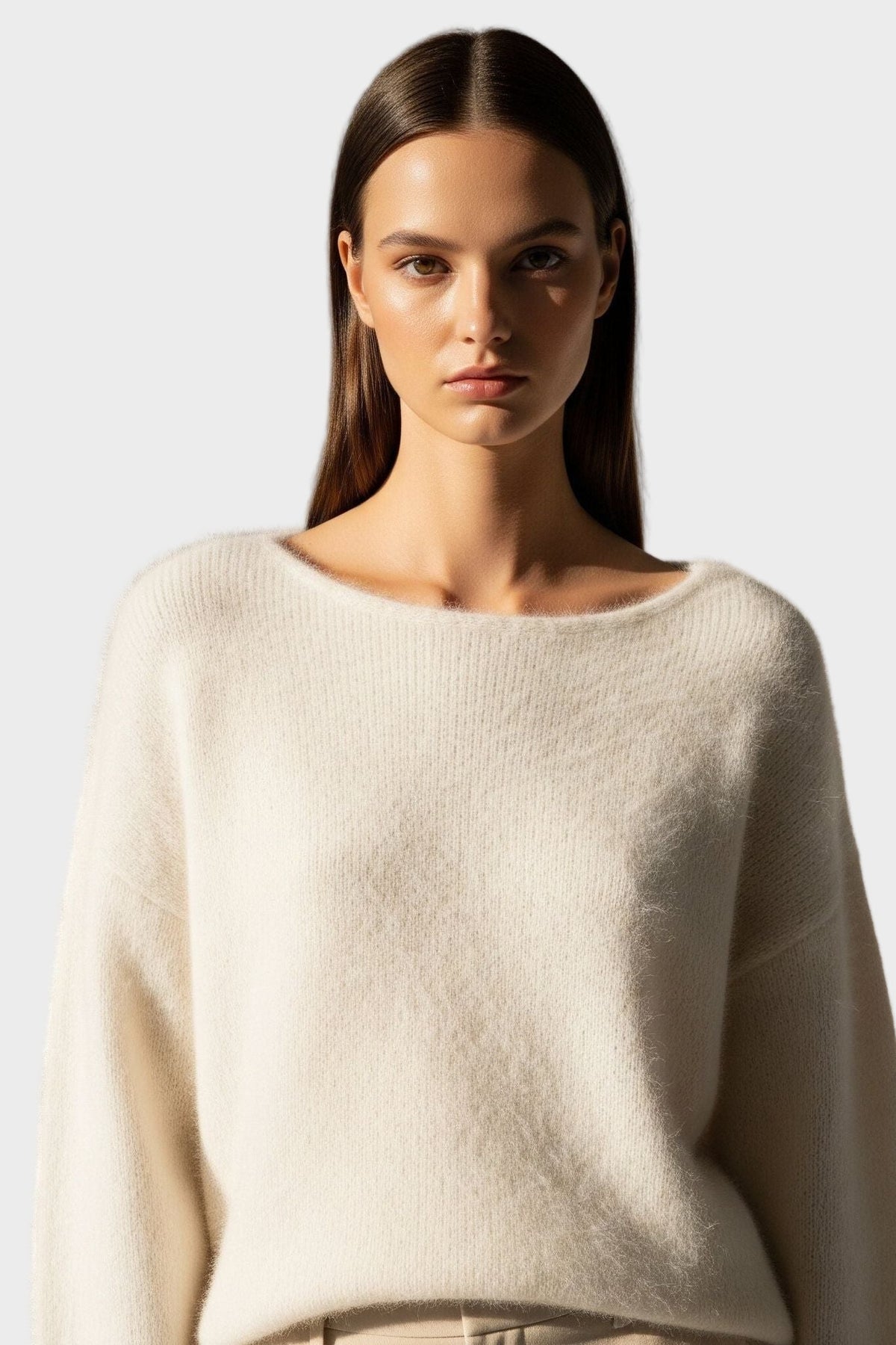 Esther | Pullover mit weitem Ausschnitt in Elfenbein
