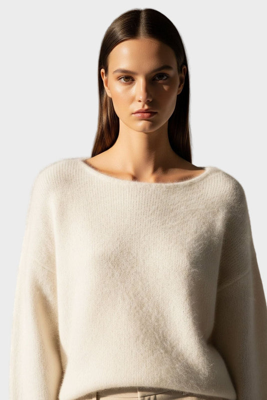 Esther | Pullover mit weitem Ausschnitt in Elfenbein