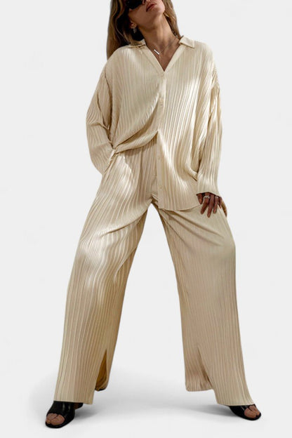 Augusta | Plissiertes Oberteil & weite Hose Set