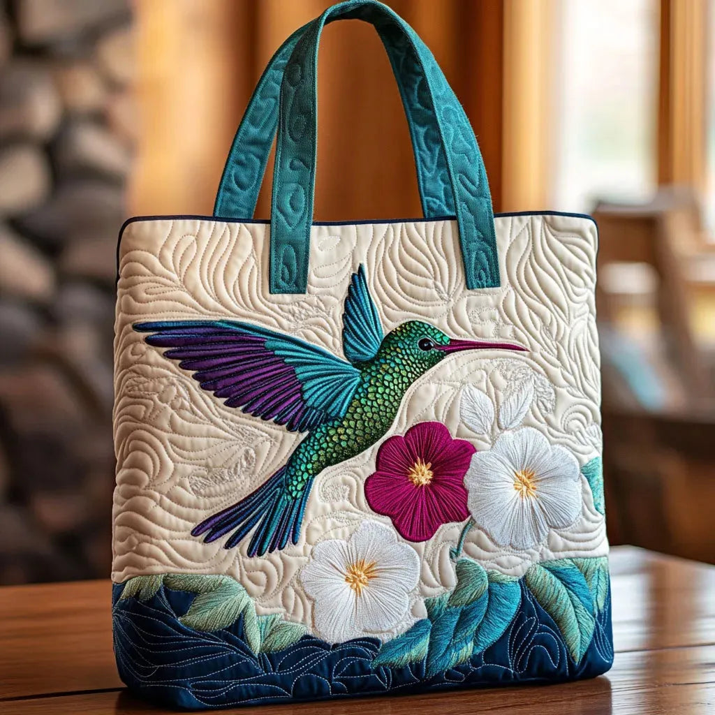 Miriam | Gesteppte Tragetasche mit Motiv Kolibri und Weiße Blumen