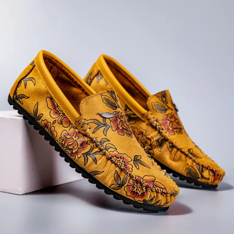 Ralf | Loafer in Lederoptik mit floralem Prägemuster