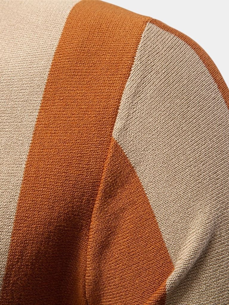 Bernd | Dunkelblaues Poloshirt mit Längsstreifen und Reißverschluss