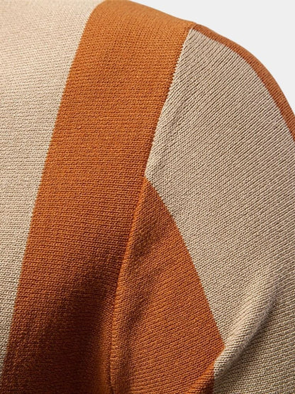 Bernd | Dunkelblaues Poloshirt mit Längsstreifen und Reißverschluss