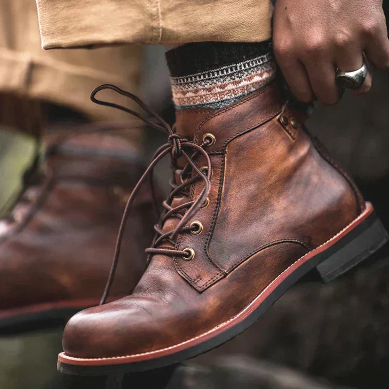 Carsten | Braune Vintage-Schnürstiefel