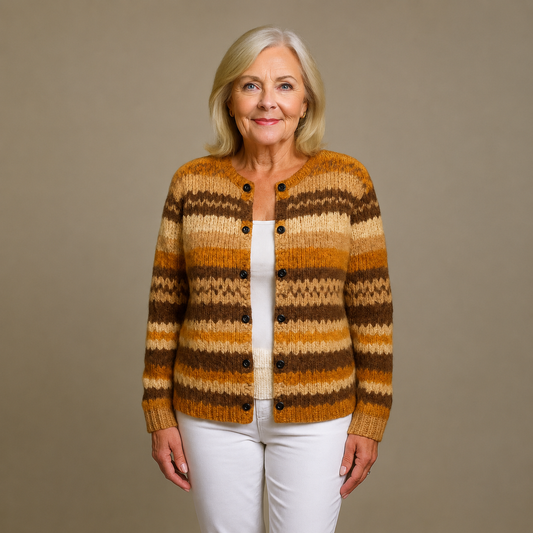 Bettina | Braune Strickjacke mit Streifenmuster