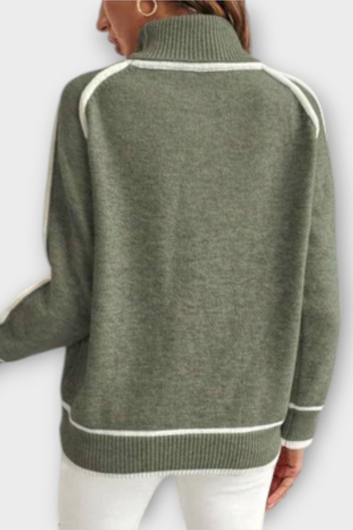 Christine | Olivgrüner Pullover mit Kontrastbesatz