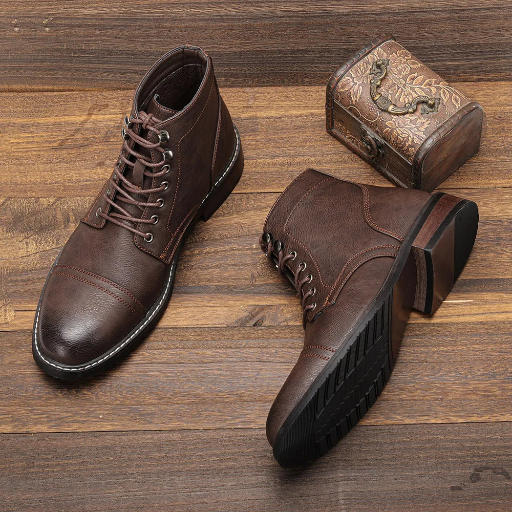 Eberhard | Braune Schnürstiefel mit Zehenkappe