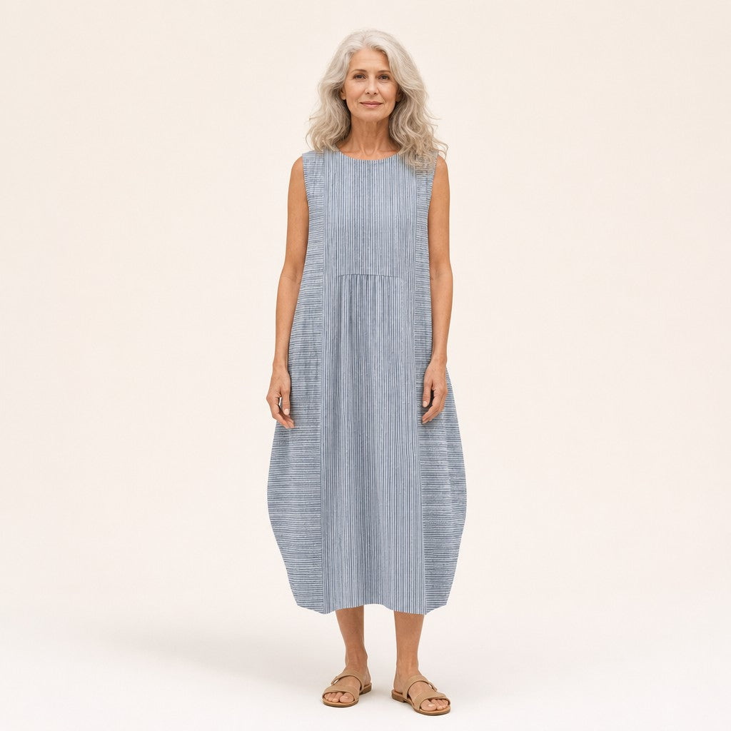 Ursula | Ärmelloses Sommerkleid mit feinen Streifen