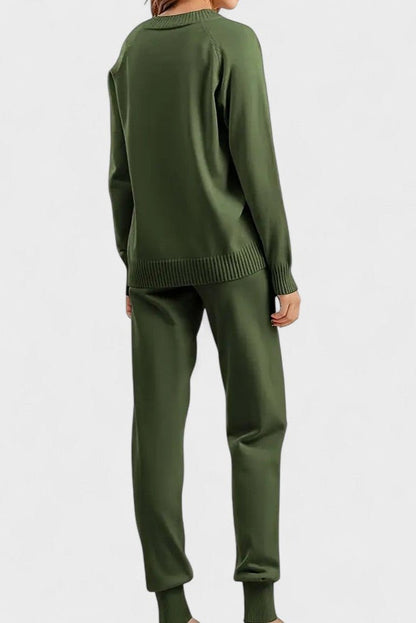 Pippa | V-Ausschnitt-Strickpullover & Hose Set