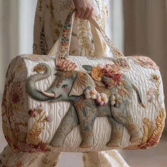 Tina | Gesteppte Reisetasche mit Motiv Elefant in Elfenbein
