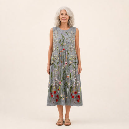 Hannelore | Ärmelloses Sommerkleid mit Blumenstickerei-Optik