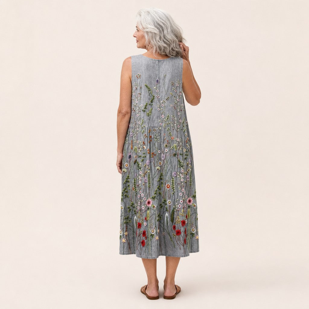 Hannelore | Ärmelloses Sommerkleid mit Blumenstickerei-Optik