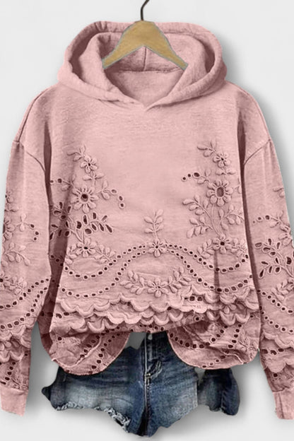Gisela-Marie | Fliederfarbener Kapuzenpullover mit Stickerei