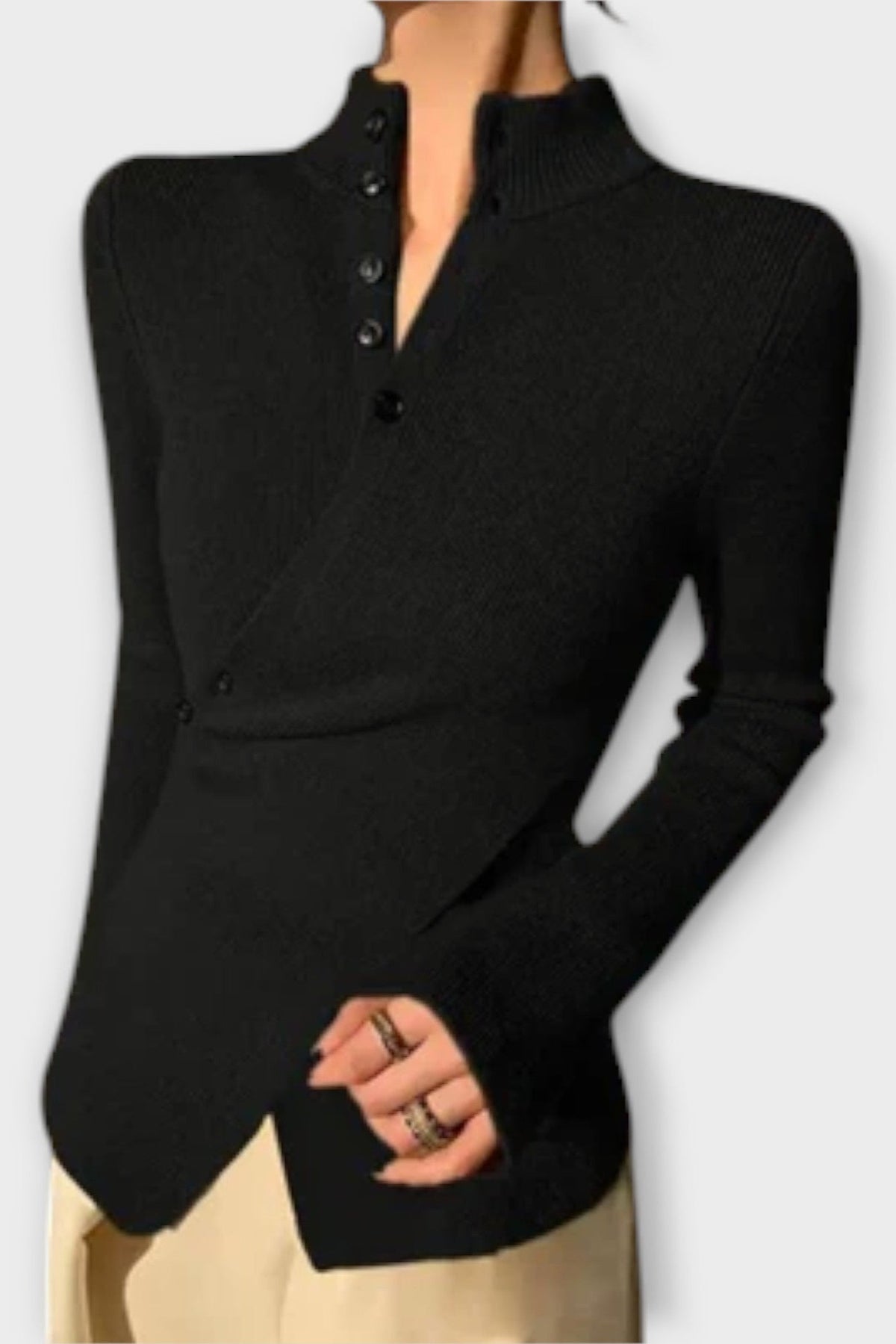 Glenys | Schwarzer figurbetonter Strickpullover