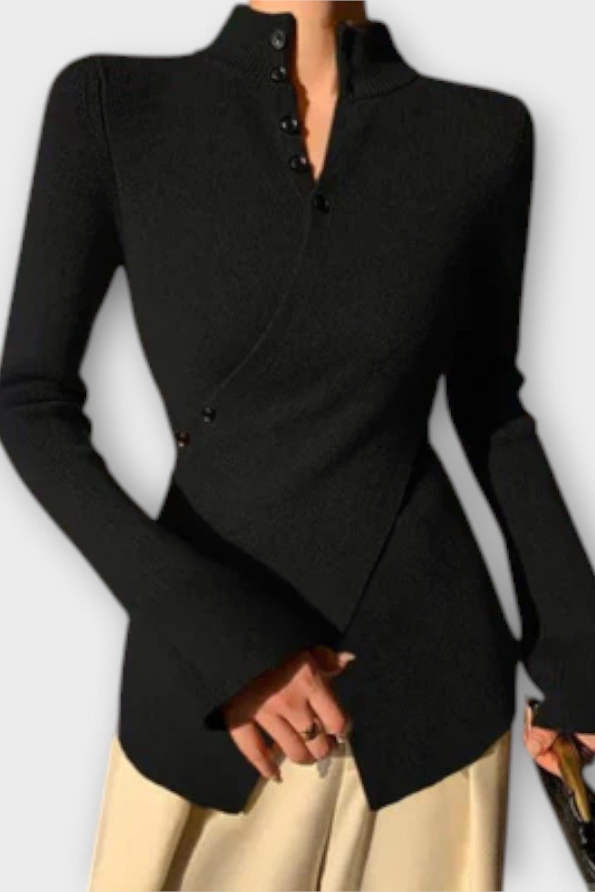 Glenys | Schwarzer figurbetonter Strickpullover