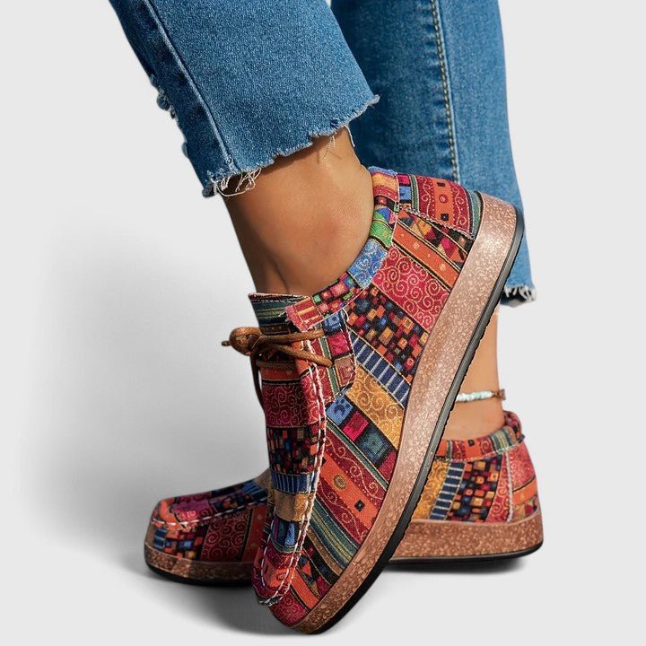 Helene | Gemusterter Komfort-Schnürschuh