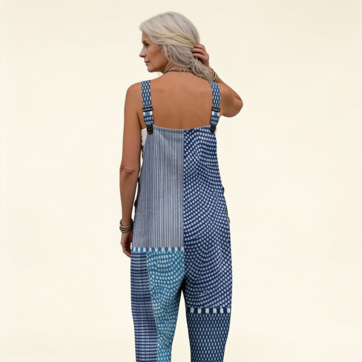 Anja | Latzhose mit Patchwork in Indigoblau