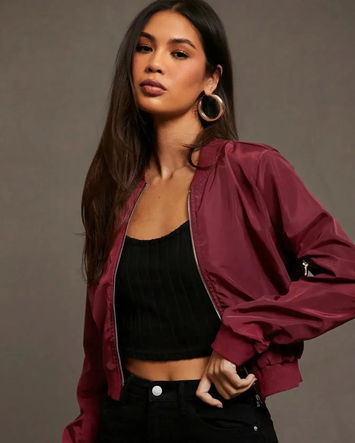 Ida | Leichte Satin-Bomberjacke in Bordeaux