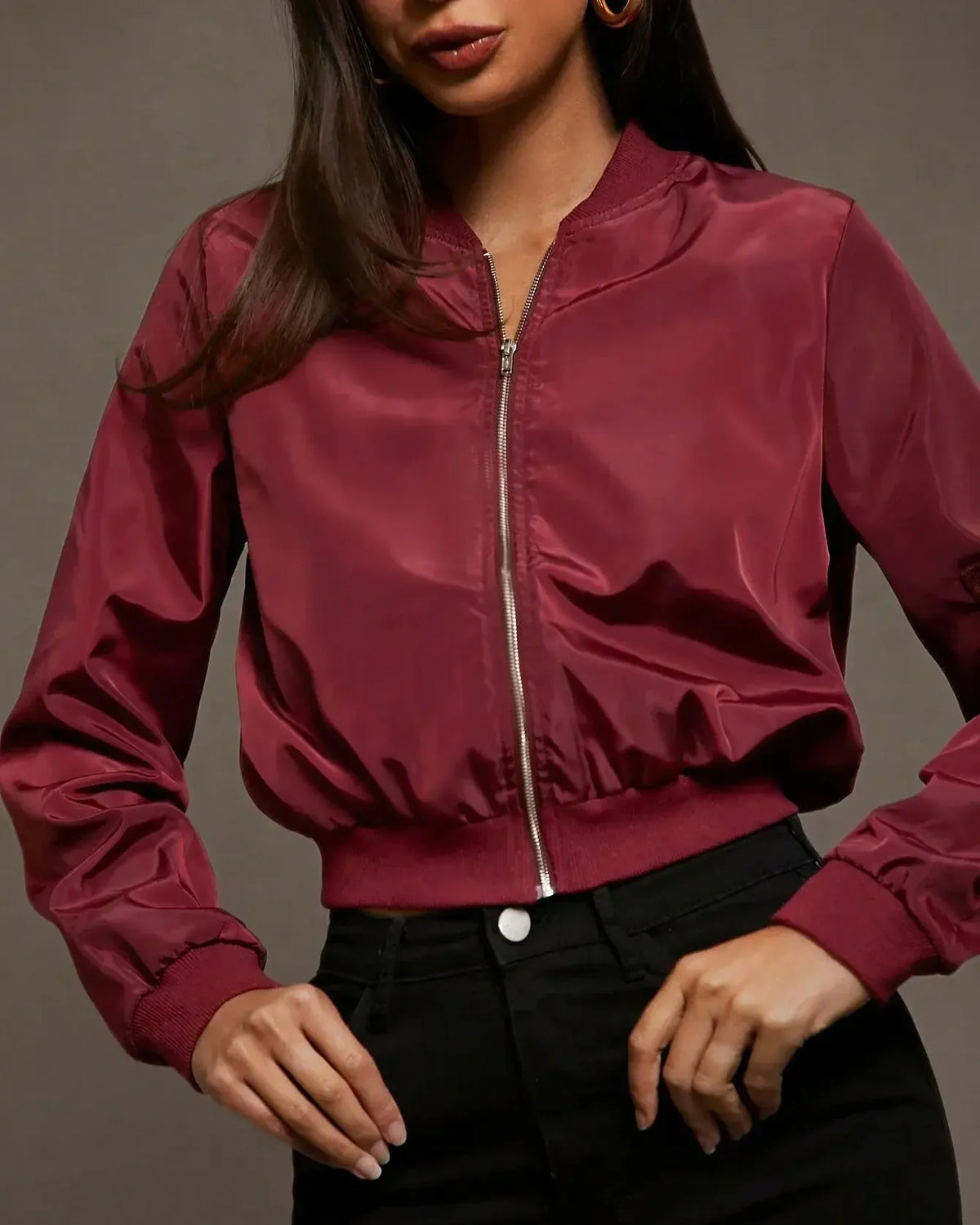 Ida | Leichte Satin-Bomberjacke in Bordeaux