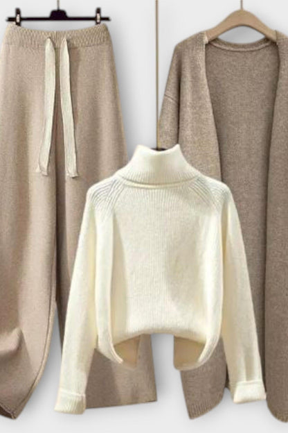 Joanne | Rollkragenpullover, Strickjacke & Hose Set