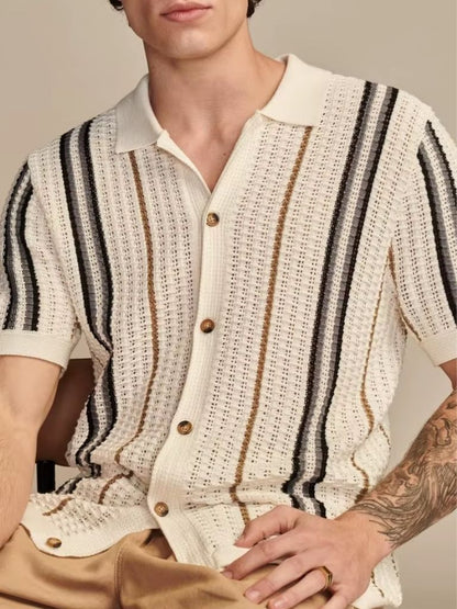 Jonathan | Cremefarbenes gestreiftes Strick-Poloshirt mit Knopfleiste