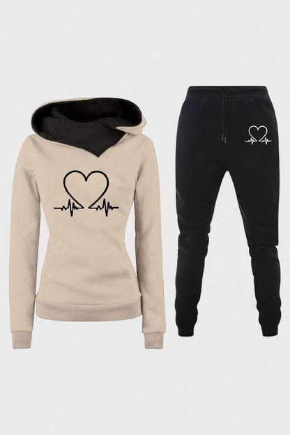 Josephine | Hoodie mit Herzmotiv & Jogginghose Set