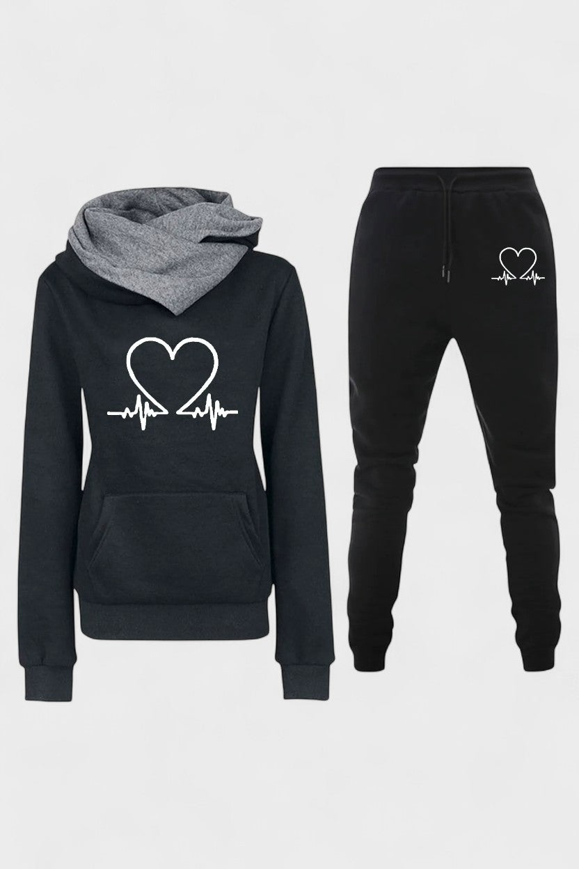 Josephine | Hoodie mit Herzmotiv & Jogginghose Set