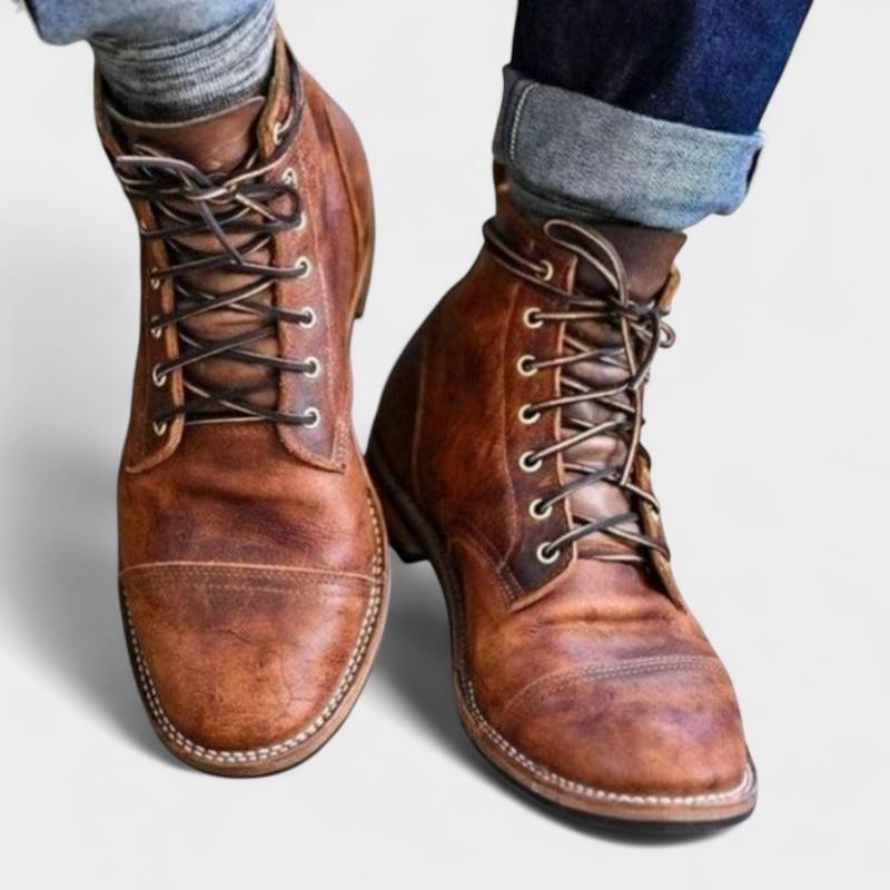 Julian | Braune Vintage-Schnürstiefel