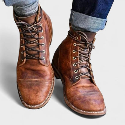 Julian | Braune Vintage-Schnürstiefel