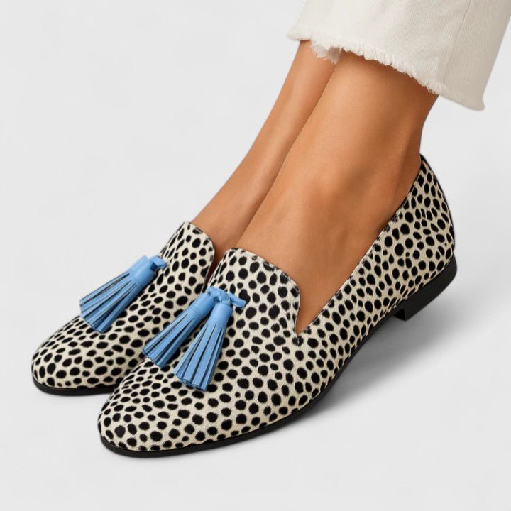 Julia | Loafer mit Punktemuster und blauen Quasten