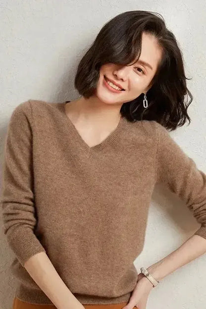 Catrin | Roter Pullover mit V-Ausschnitt