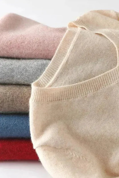 Catrin | Roter Pullover mit V-Ausschnitt