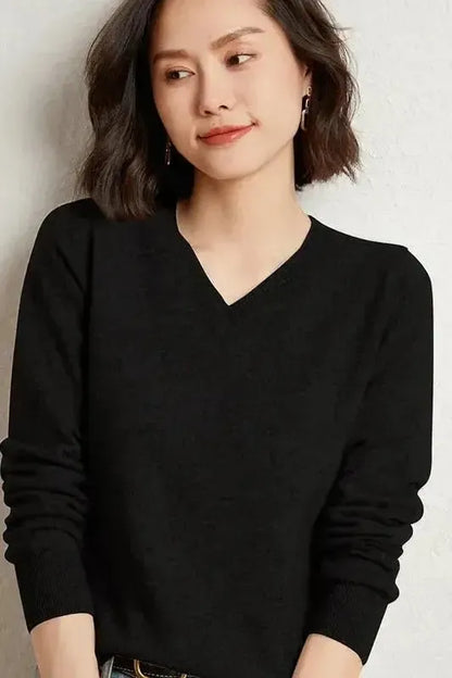 Catrin | Roter Pullover mit V-Ausschnitt