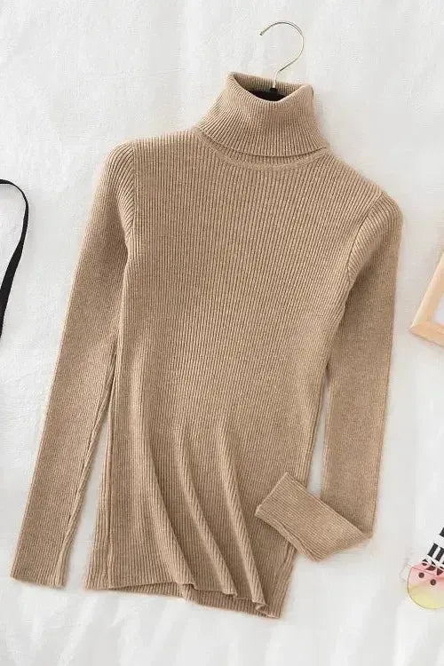 Kirsteen | Gerippter Rollkragenpullover in Elfenbein