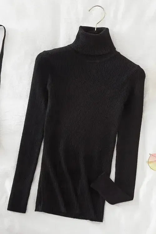 Kirsteen | Gerippter Rollkragenpullover in Elfenbein