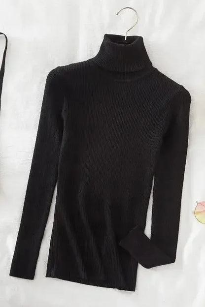 Kirsteen | Gerippter Rollkragenpullover in Elfenbein