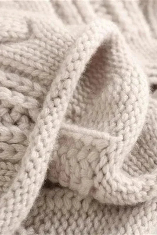Kay | Blauer Rollkragenpullover mit Zopfmuster