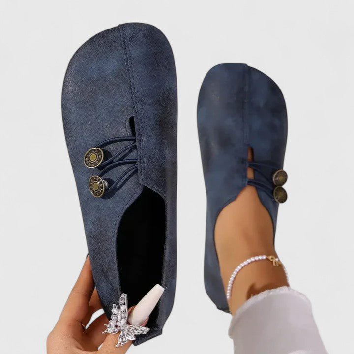 Klara | Beigefarbener Loafer mit Zierknoten