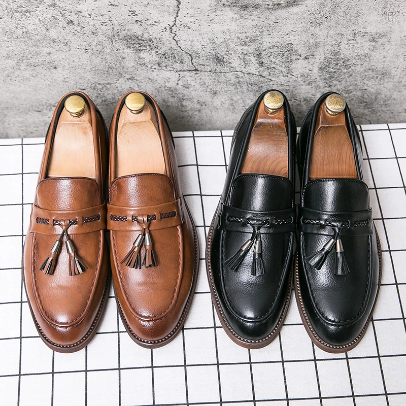 Cornelius | Loafer in Lederoptik mit Quasten